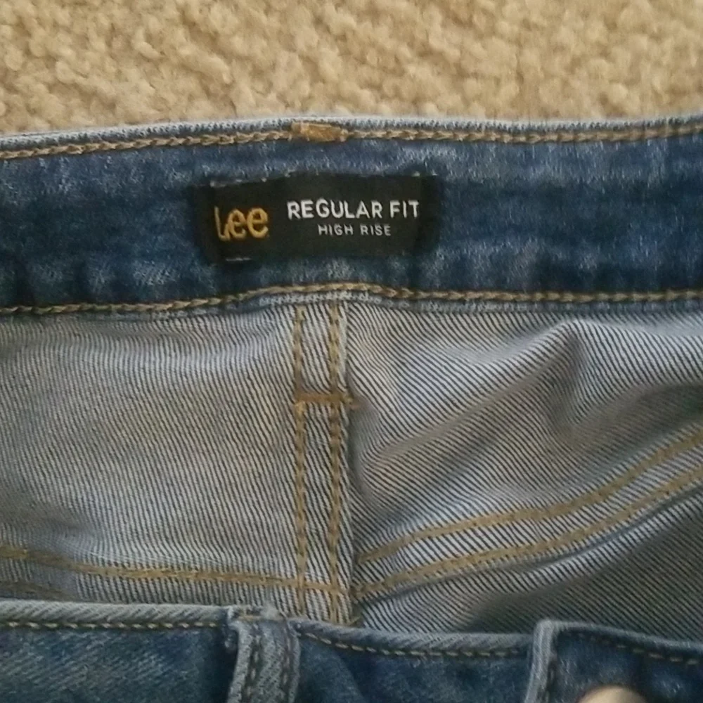 Lee Button fly denim shorts  Womens - Picture 4 of 5